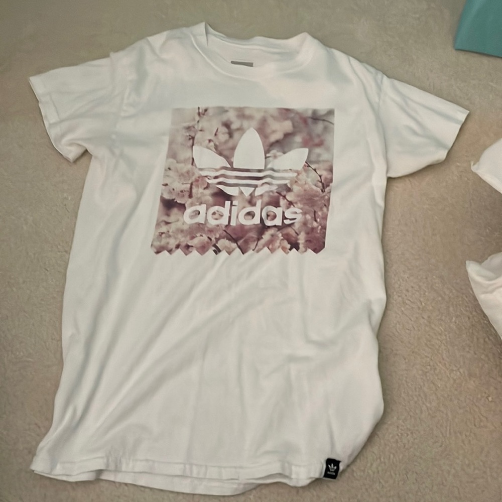 adidas tee
